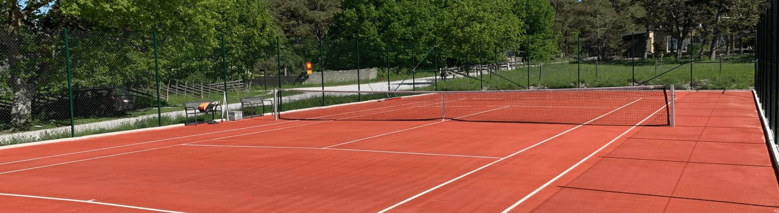 Ihrevikens Tennisbana